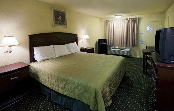 Americas Best Value Inn And Suites North ファーマーズ・ブランチ エクステリア 写真